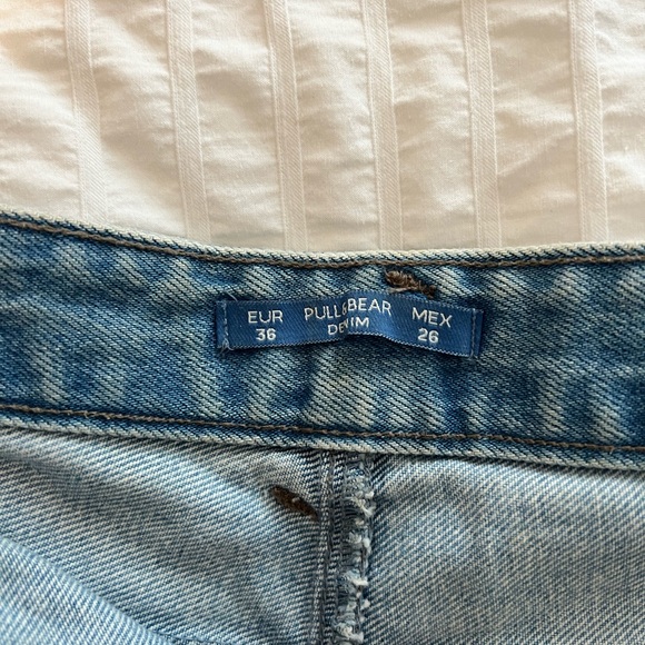 Pull and Bear jean shorts - Picture 3 of 3